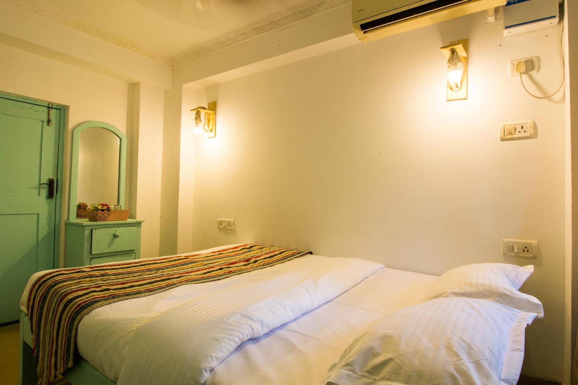 Turquoiise House 호텔 모르짐 외부 사진